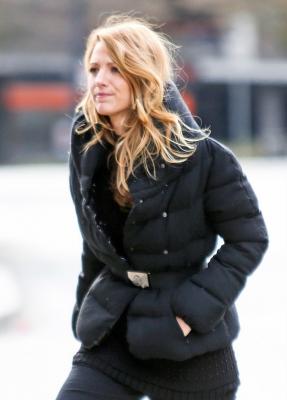 blake-lively-pulling-all-nighters-02.jpg