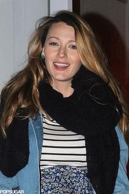 Blake-Lively-Pregnant-Walking-NYC_28229.jpg