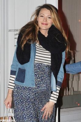 Blake-Lively-Pregnant-Walking-NYC_28329.jpg
