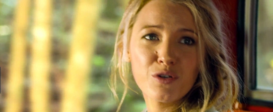 theshallows-blakelively-00148.jpg