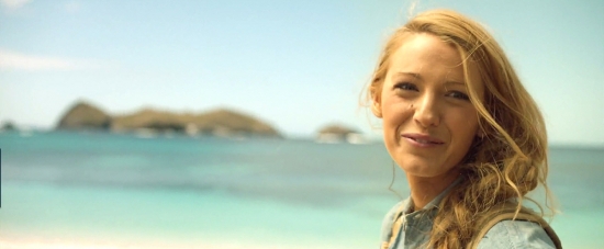 theshallows-blakelively-00299.jpg