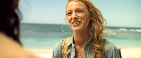 theshallows-blakelively-00372.jpg
