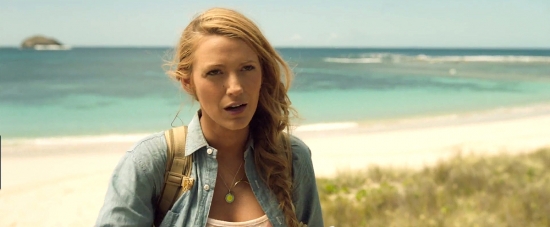 theshallows-blakelively-00395.jpg