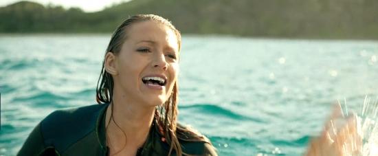 theshallows-blakelively-00674.jpg