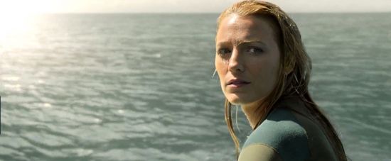 theshallows-blakelively-01125.jpg