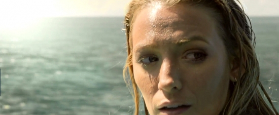 theshallows-blakelively-01143.jpg