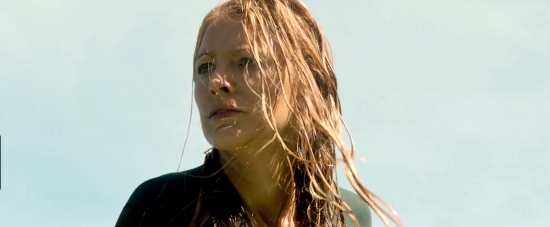 theshallows-blakelively-01702.jpg