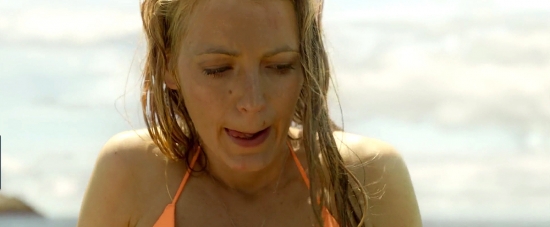 theshallows-blakelively-01962.jpg