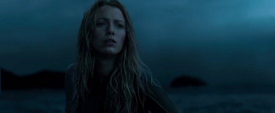 theshallows-blakelively-02298.jpg