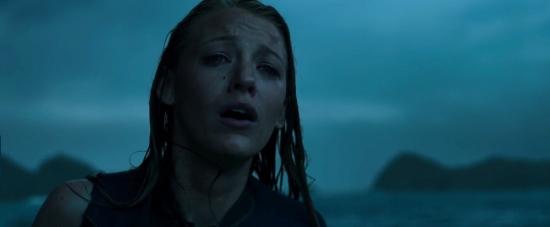 theshallows-blakelively-02492.jpg