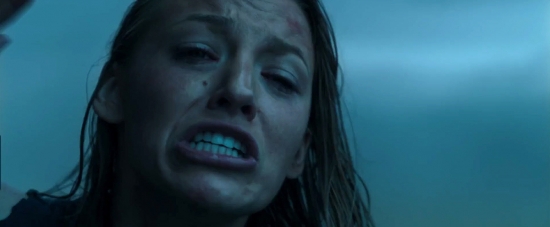 theshallows-blakelively-02699.jpg