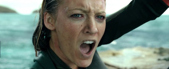 theshallows-blakelively-02853.jpg