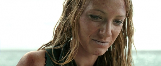 theshallows-blakelively-03155.jpg