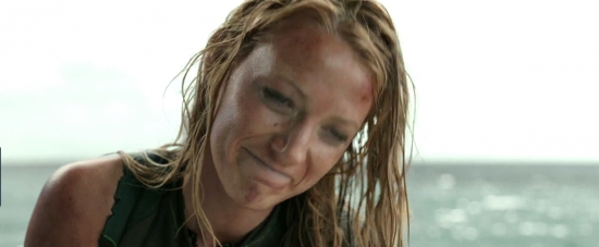 theshallows-blakelively-03186.jpg