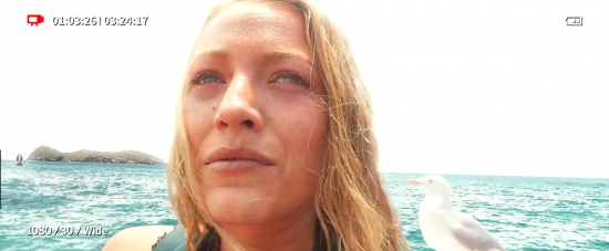 theshallows-blakelively-03633.jpg
