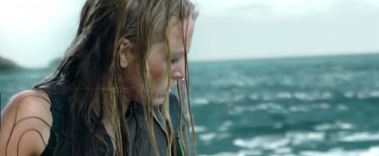 theshallows-blakelively-03745.jpg