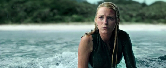 theshallows-blakelively-03794.jpg