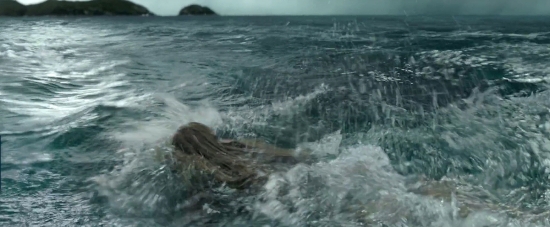 theshallows-blakelively-03932.jpg