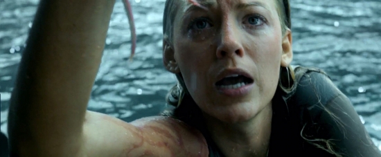 theshallows-blakelively-03950.jpg