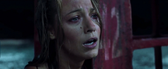 theshallows-blakelively-04183.jpg