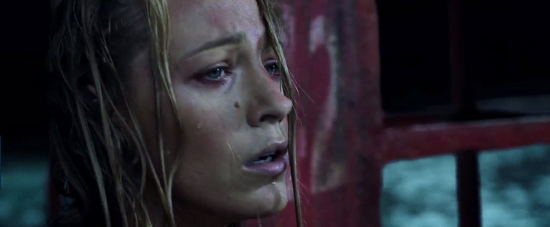 theshallows-blakelively-04202.jpg