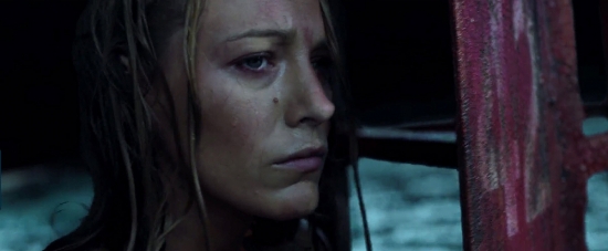 theshallows-blakelively-04211.jpg