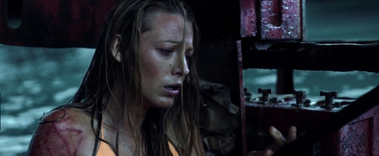theshallows-blakelively-04223.jpg