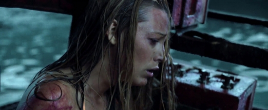 theshallows-blakelively-04225.jpg