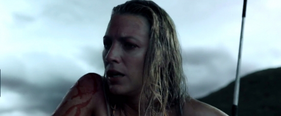 theshallows-blakelively-04356.jpg