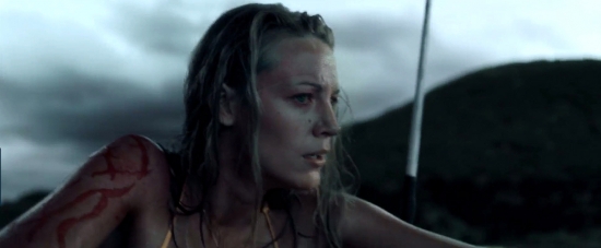 theshallows-blakelively-04357.jpg