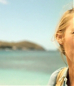 theshallows-blakelively-00310.jpg