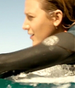 theshallows-blakelively-00545.jpg
