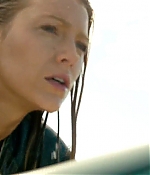 theshallows-blakelively-01238.jpg