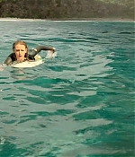 theshallows-blakelively-01246.jpg