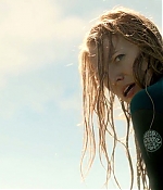 theshallows-blakelively-01692.jpg