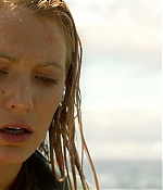 theshallows-blakelively-01731.jpg