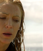 theshallows-blakelively-01734.jpg