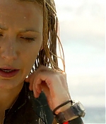 theshallows-blakelively-01740.jpg