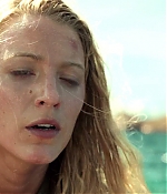 theshallows-blakelively-03212.jpg