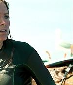theshallows-blakelively-03227.jpg