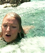 theshallows-blakelively-03247.jpg