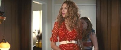 Click to view full size image
==============
hick_blakelively_2262.jpg hick_blakelively_2262.jpg
