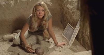 traveling_pants2_blakelively_7303.jpg