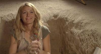 traveling_pants2_blakelively_7321.jpg
