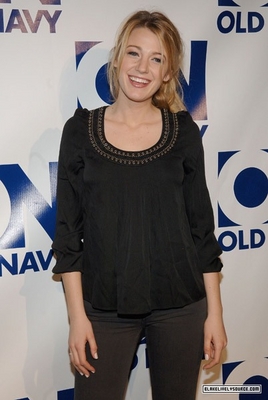 OldNavy-MQ-002.jpg