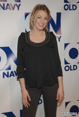 OldNavy-MQ-003.jpg