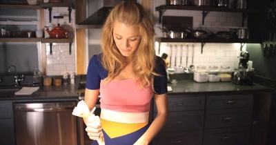 Click to view full size image
==============
blakelively_vogue0225.jpg blakelively_vogue0225.jpg