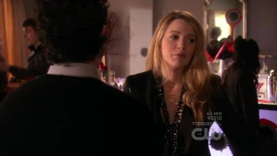 S03E17_287.jpg