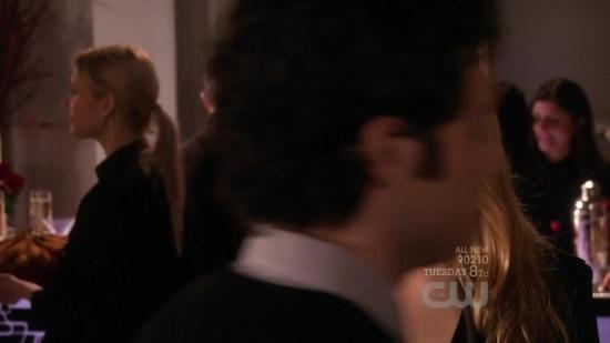 Click to view full size image
==============
S03E17_295.jpg S03E17_295.jpg