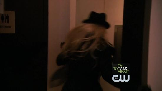 S03E17_699.jpg